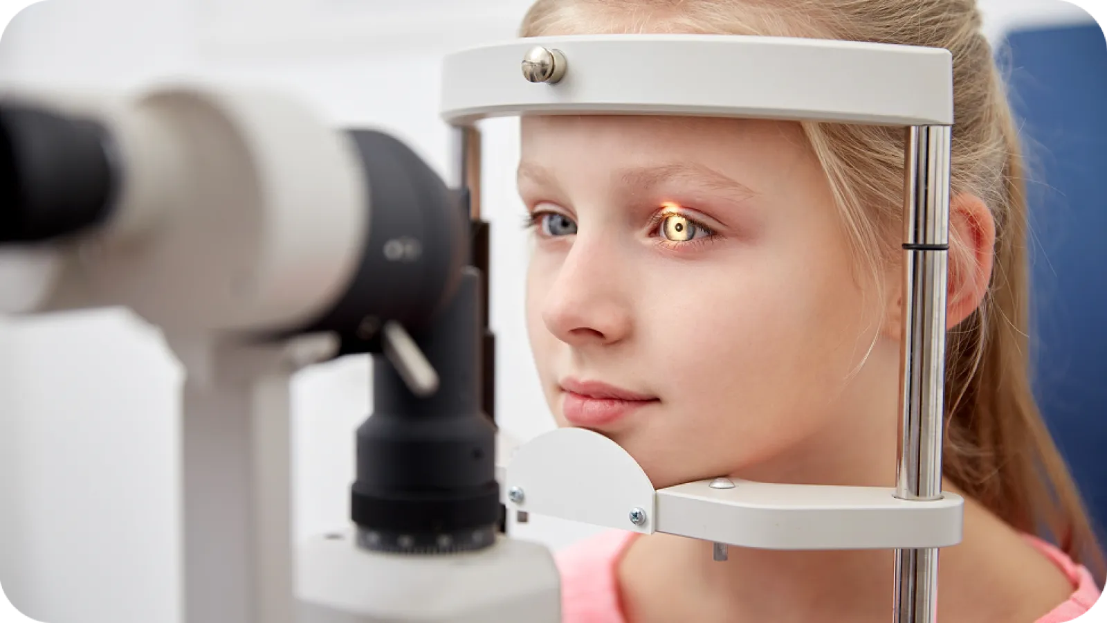 girl eye check